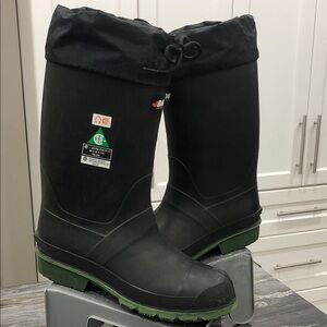 Baffin Black Drawstring Top Waterproof Boots with Green Sole Trim